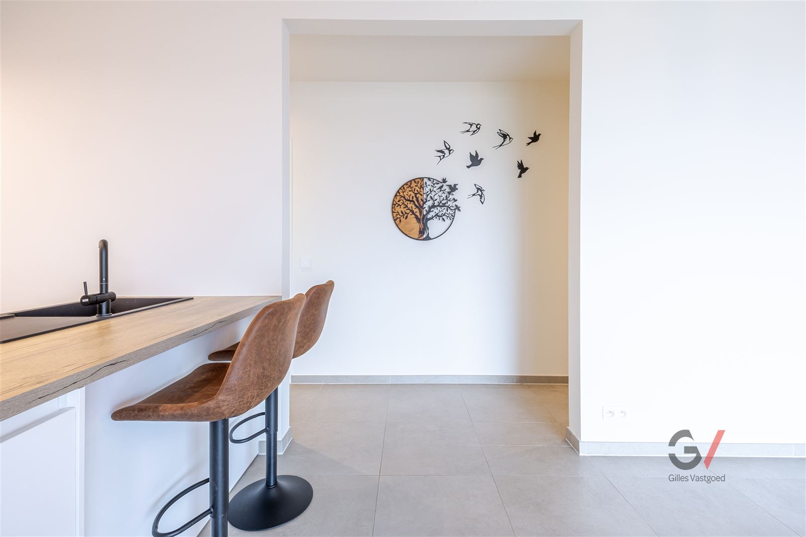 Maison - photo 2