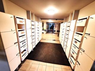 Centrum Merelbeke : GOED GELEGEN RUIME STUDIO MET TERRASJE. Heel bereikbare ligging : Centrum Merelbeke, nabij Gemeentehuis en alle handel. Deze op...