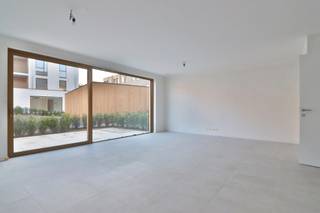 Dit gelijkvloers nieuwbouwappartement, recent opgeleverd binnen het BEN-project “Het Perron”, combineert comfortabel wonen met een uitstekende...