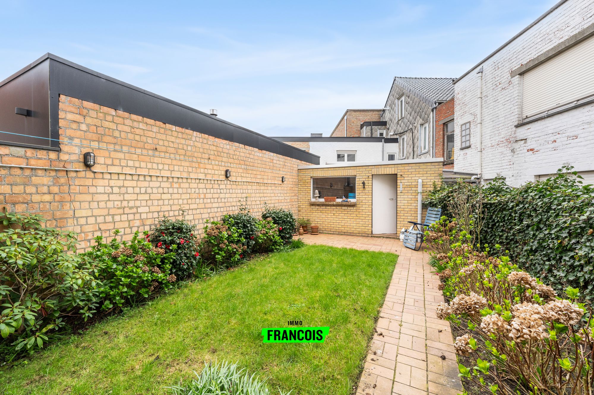 Apartment for sale in De Haan with 1 bedroom - photo 1