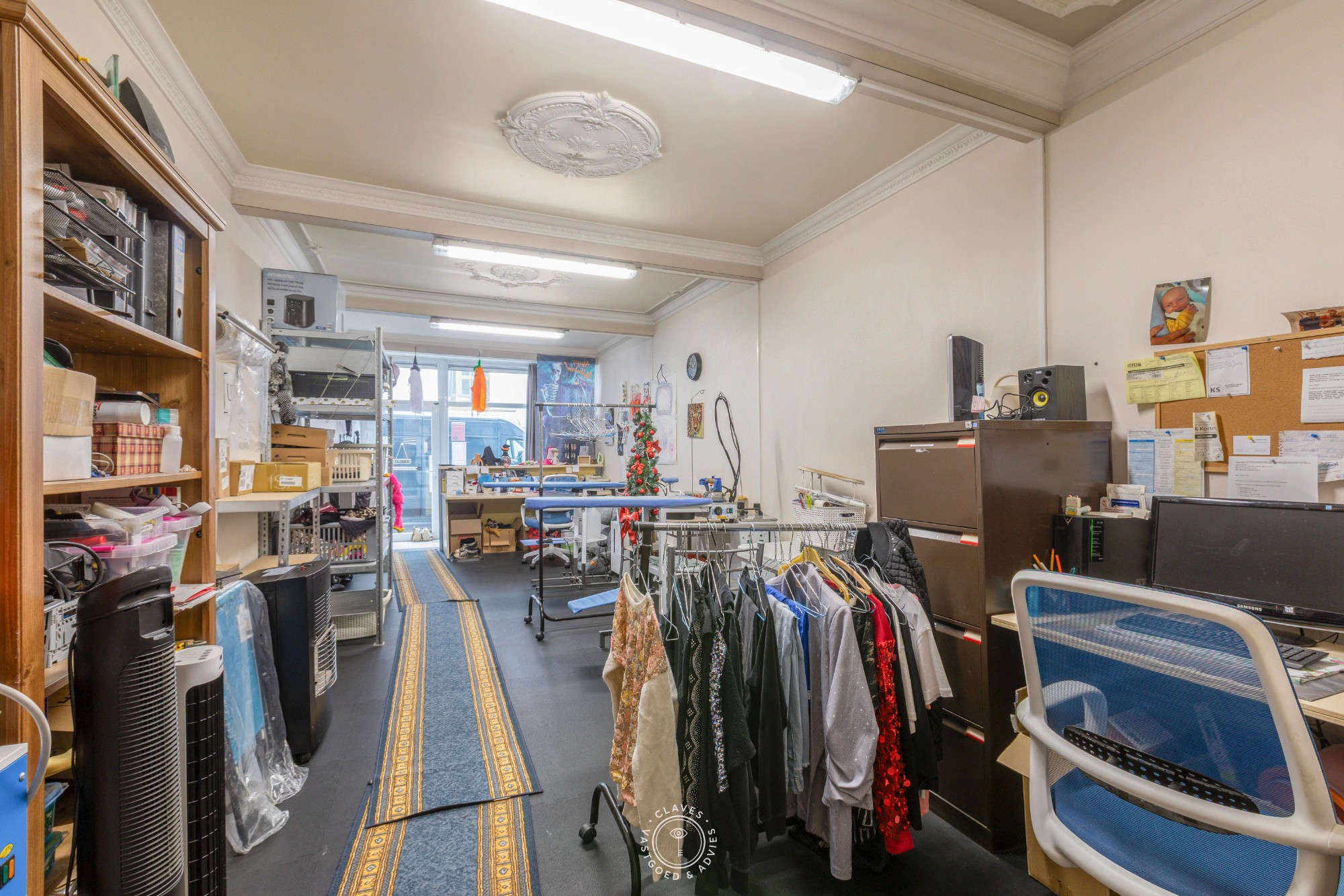 Commercial à vendre à Beveren-Kruibeke-Zwijndrecht avec 3 chambres - photo 2