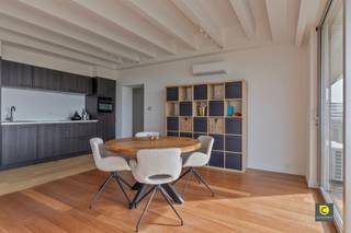 Beautifully renovated 2 bedroom apartment with air conditioning and SW terrace!This cozy, well-kept and spacious apartment with excellent EPC A, is...