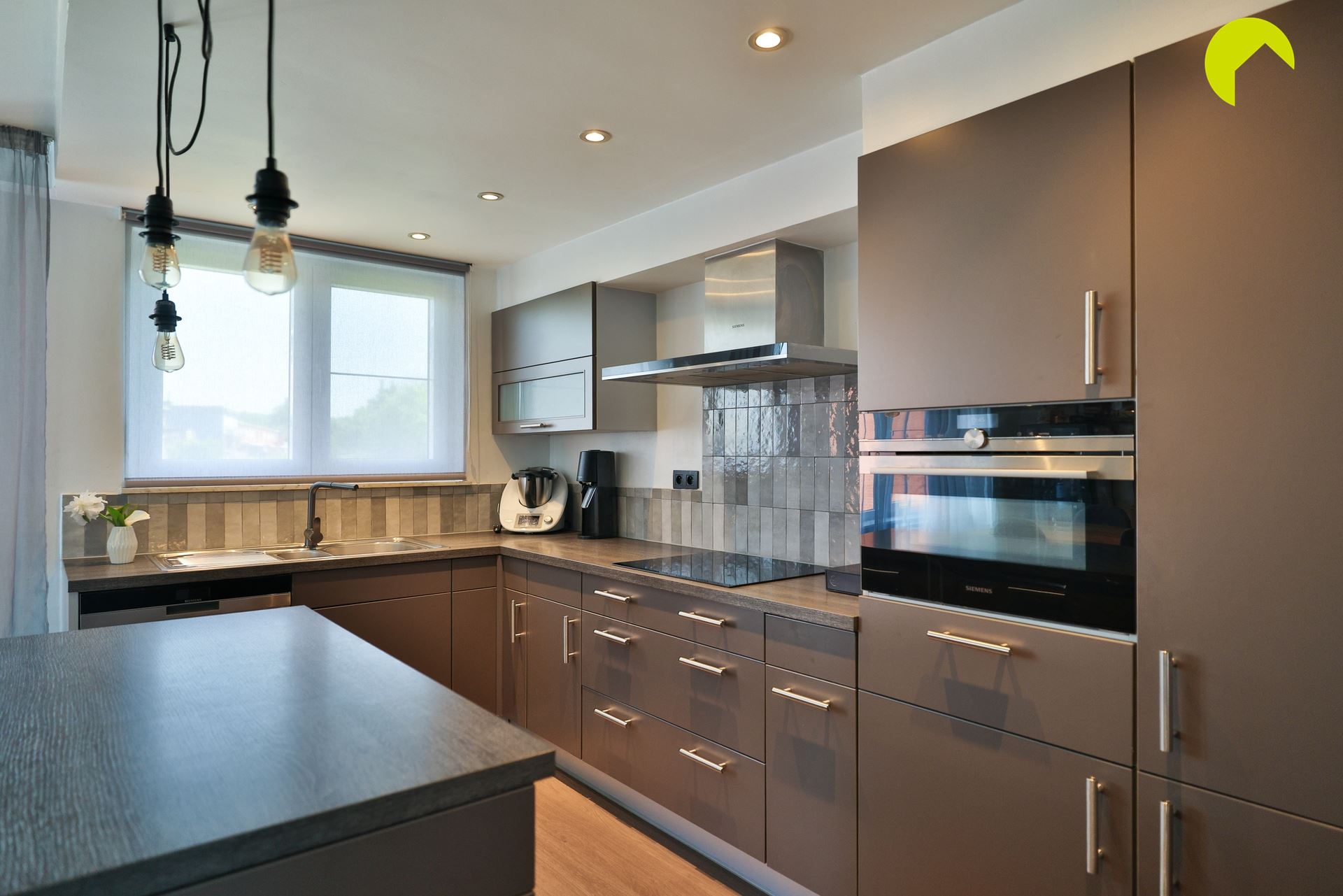 House - photo 4