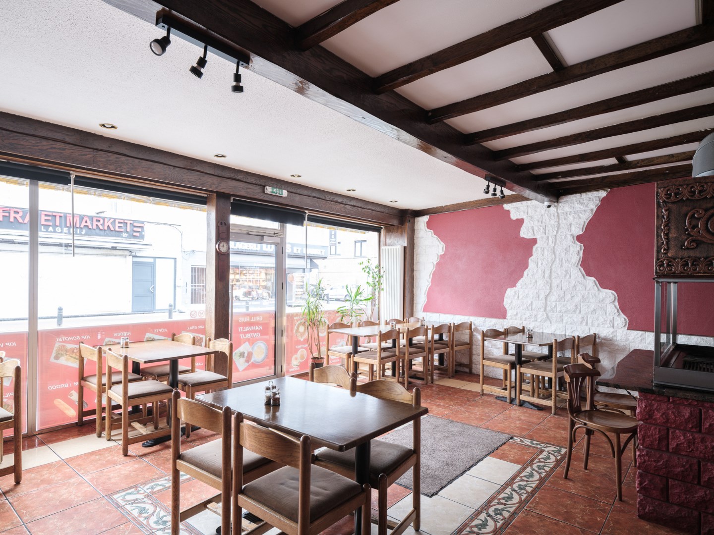 Trading house with versatile opportunities in Ghent. - photo 3