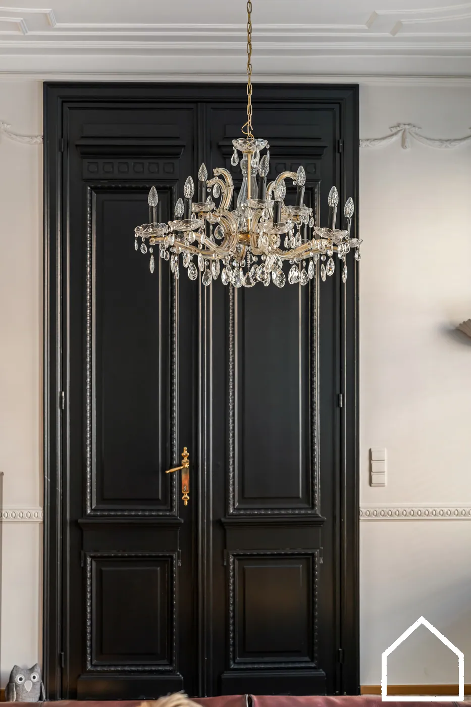 Statige herenwoning met 5 slaapkamers, ruime garage en zonnige tuin. Opp: 428m². - foto 4