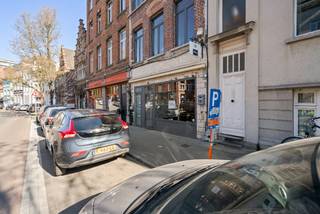 --- OPPORTUNITEIT --- Handelspand in historisch centrum GentHandelsruimte, gelegen in één van de meest levendige buurten voor horeca in Gent,...