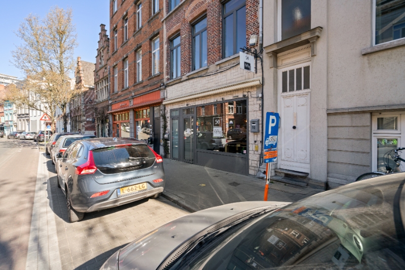 --- OPPORTUNITEIT --- Handelspand in historisch centrum Gent - foto 1