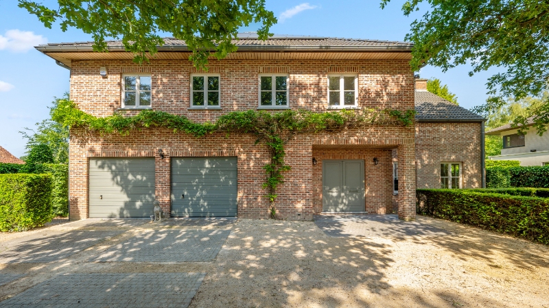 Stijlvolle villa van 380m² op 18 are met openluchtzwembad - foto 3