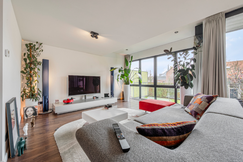 HEEL BIJZONDER  RUIM DUPLEXAPPARTEMENT,ZEER RUSTIGE LIGGING VLAKBIJ GROEN - foto 4