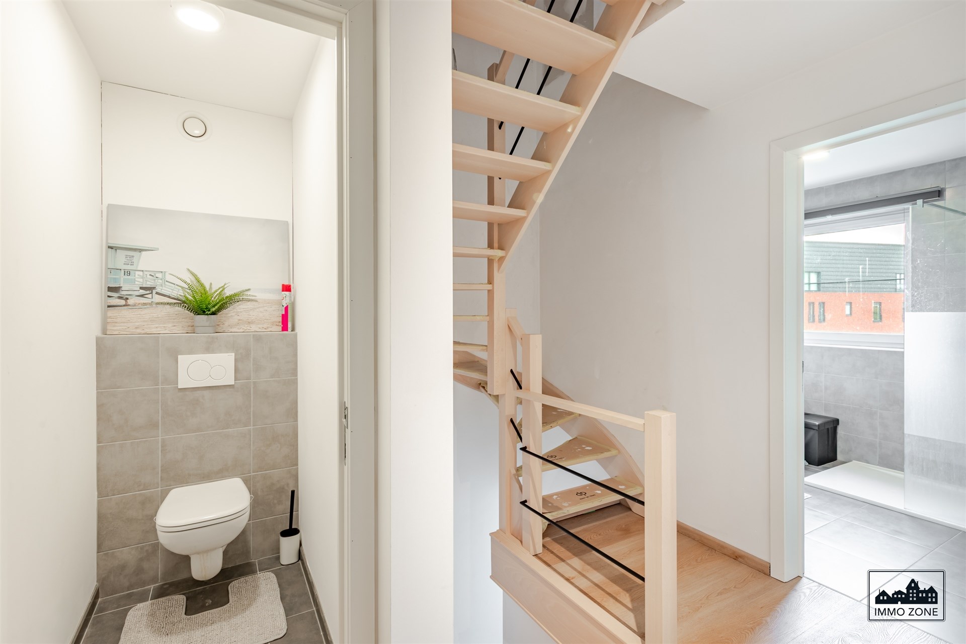 Maison neuve prête à l'emploi avec 4 chambres à coucher ! - photo 5