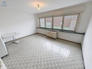 EERSTE BEZOEKDAG VRIJDAG 03/04 OP AFSPRAAK VAN 14U TOT 17U30Appartement op Toplocatie in Geraardsbergen Ideaal voor Investering!Op zoek naar een...