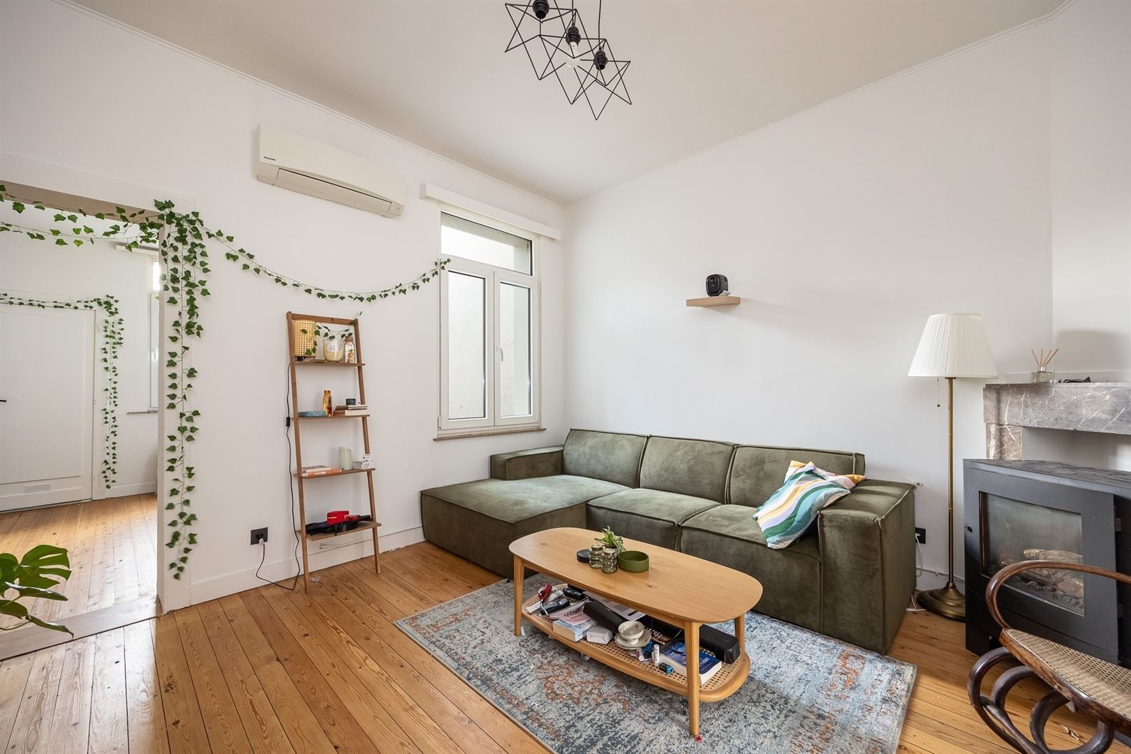 Gerenoveerd en energiezuinig appartement - foto 2