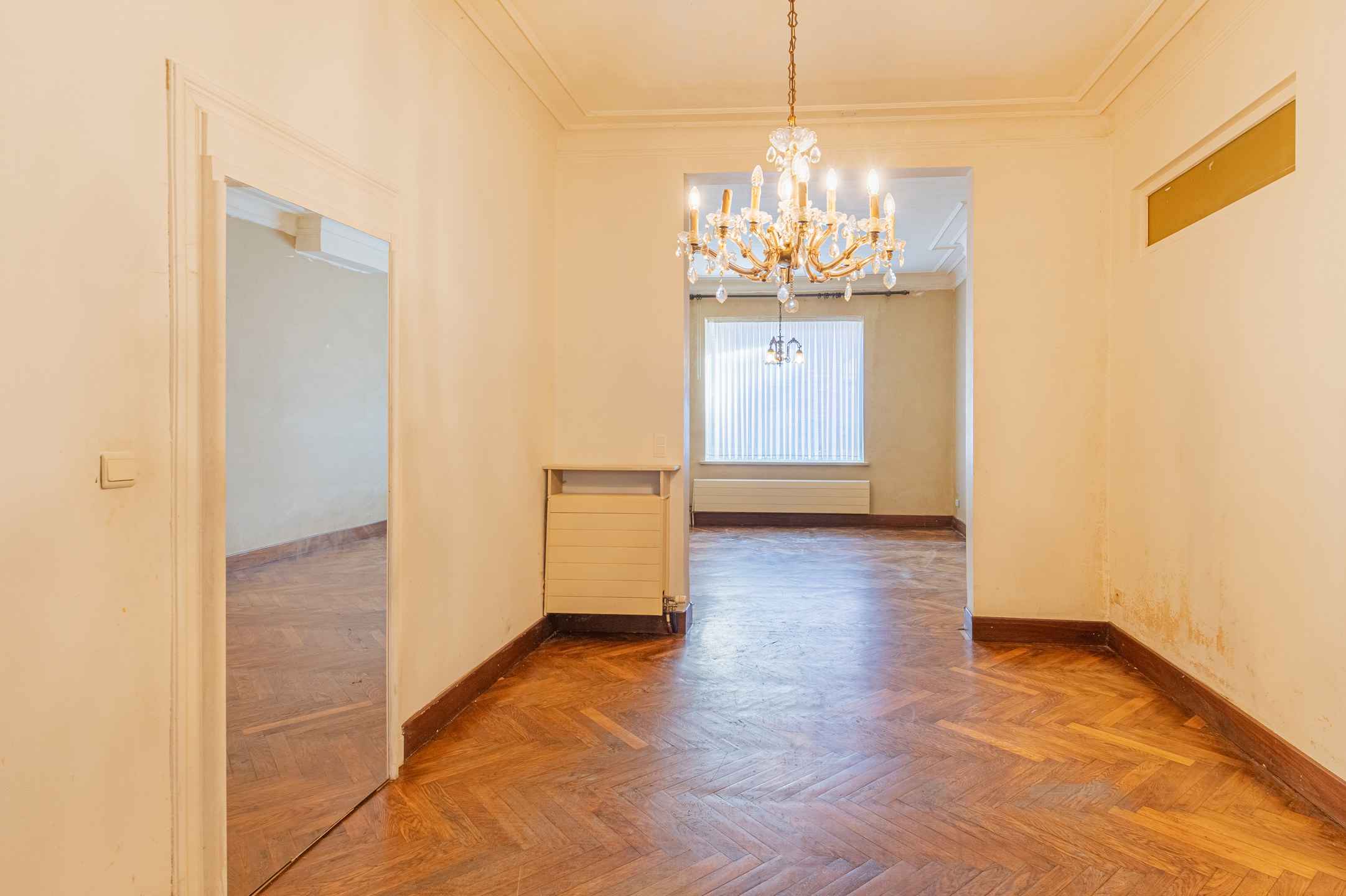 Te renoveren woning aan de Stadsrand! - foto 3