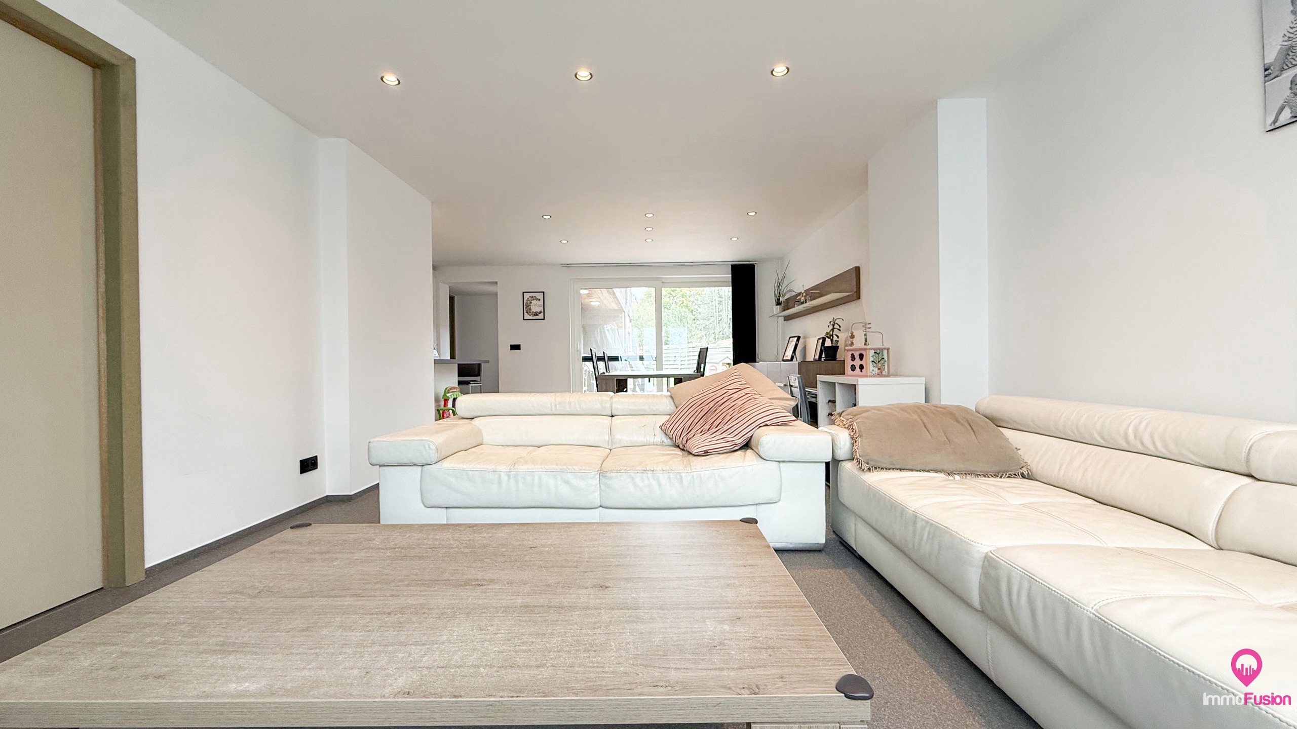 Gerenoveerde woning met veel ruimte en 6 slaapkamers! - foto 5