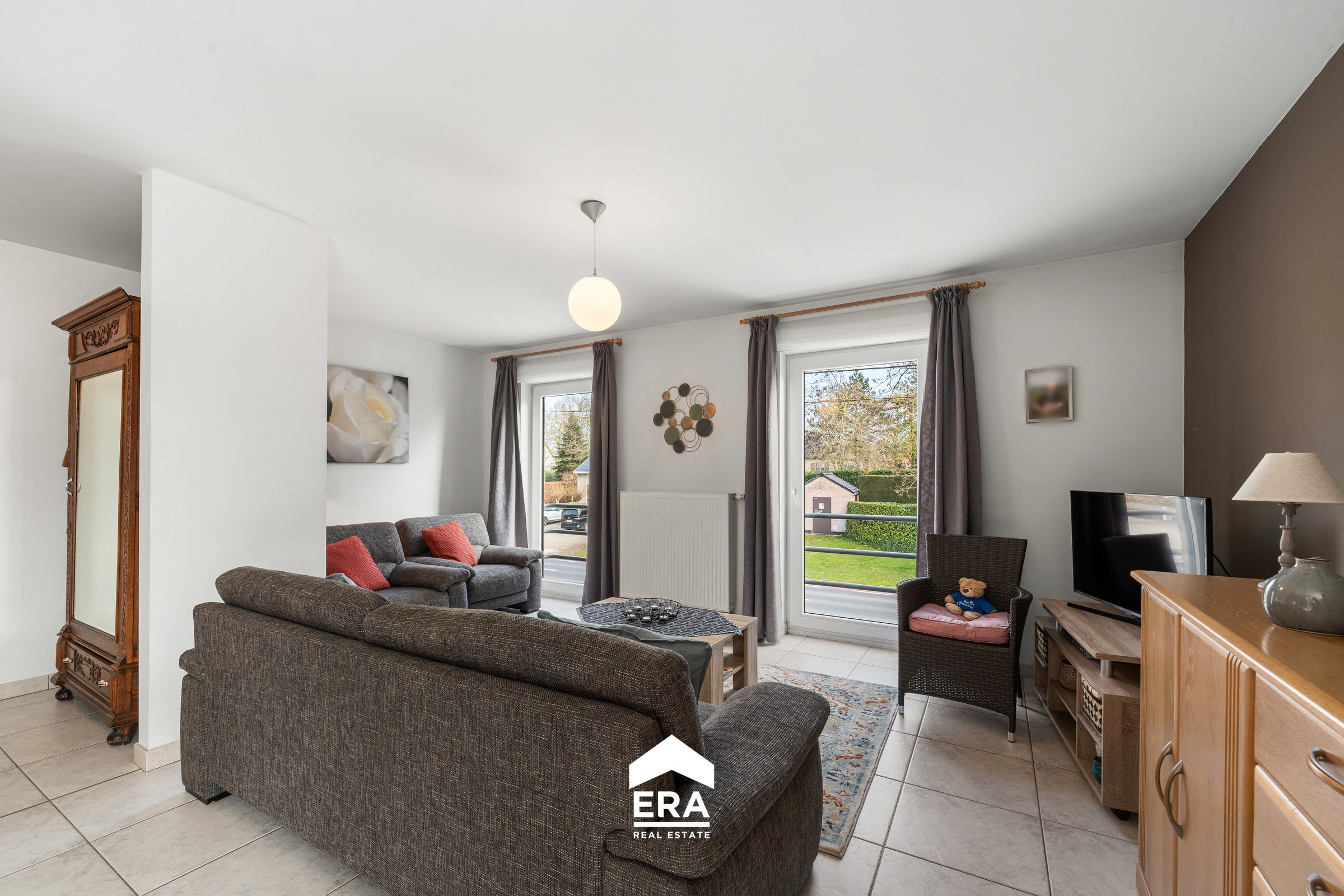 Instapklaar 2-slpk appartement met terras te Eeklo! - foto 3