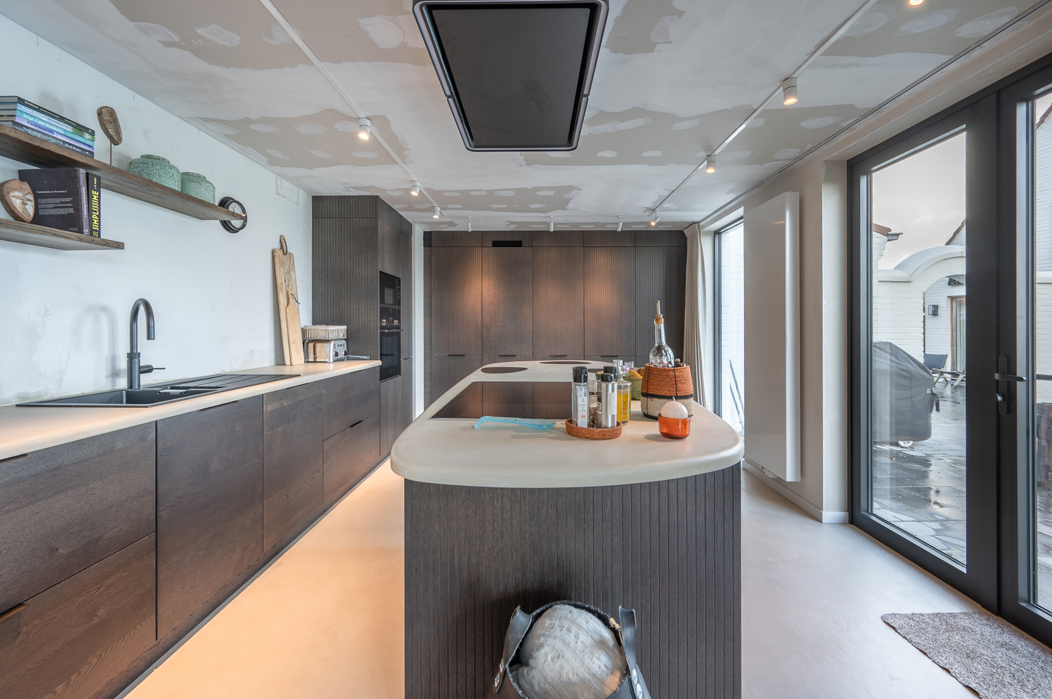 Exclusieve villa met apart bijgebouw op toplocatie  - foto 5