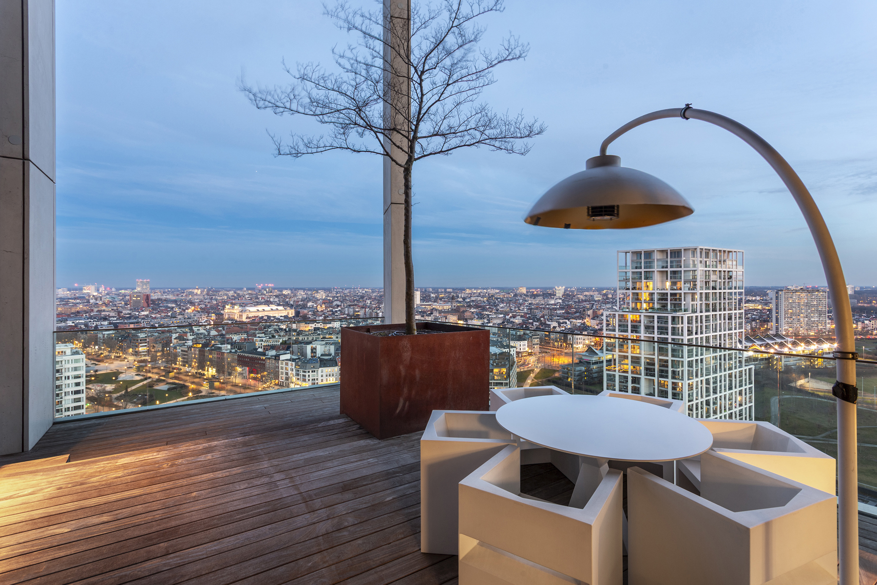 Apartment for sale in Antwerp with 3 bedrooms - photo 3