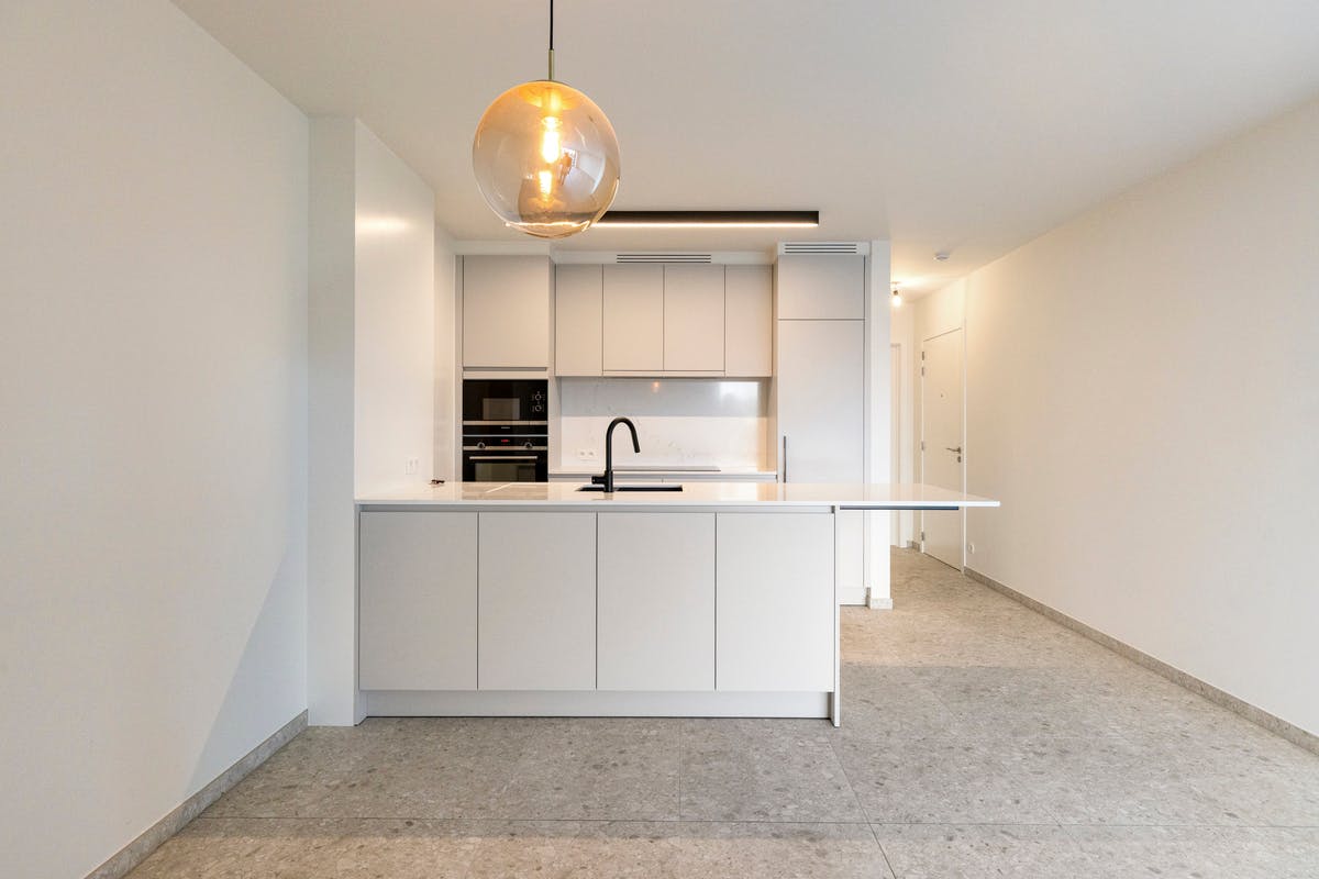 Recent één-slaapkamerappartement te koop in hartje Kortrijk - foto 5