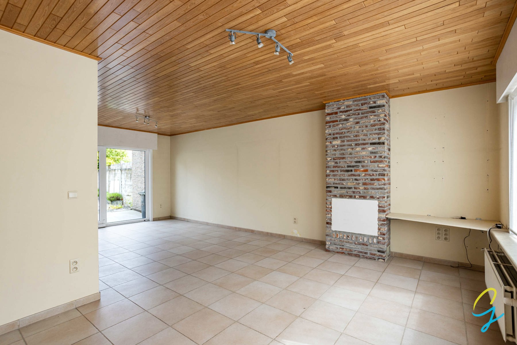 Ruime gezinswoning met grote tuin en garage te Oostakker - foto 5