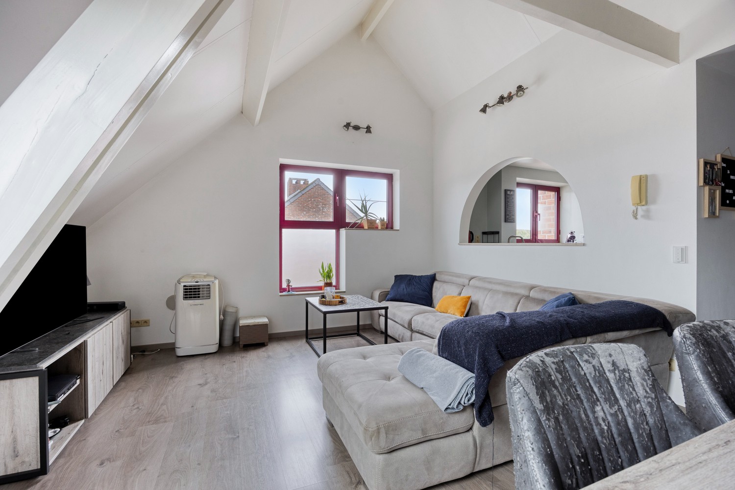 Apartment for sale in Maasmechelen with 2 bedrooms - photo 4