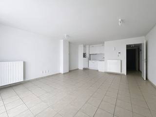 Molenbeek - Spacieux studio à louer au 12ème étage - Ce studio de 50 m², prêt à emménager, se situe dans le récent projet de...