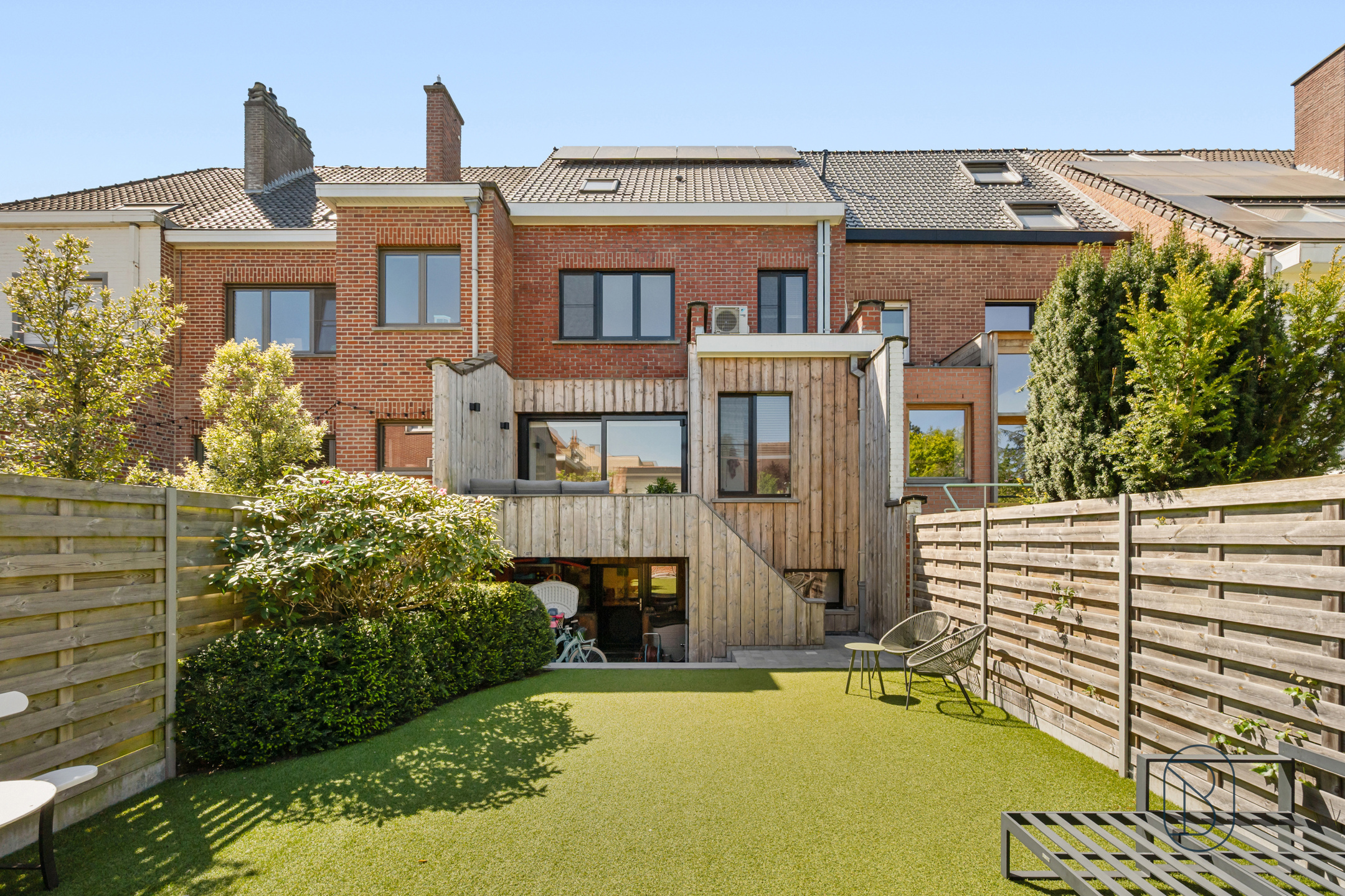 Instapklare, volledig gerenoveerde woning in het hart van Sint-Elisabeth! - foto 3