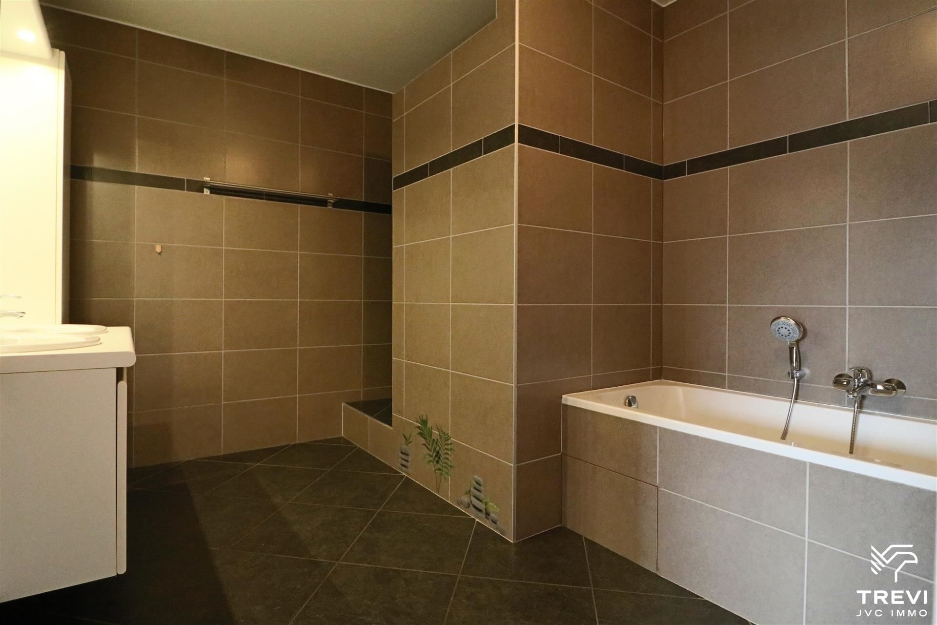 Appartement te huur in Hodeige met 3 slaapkamers - foto 5