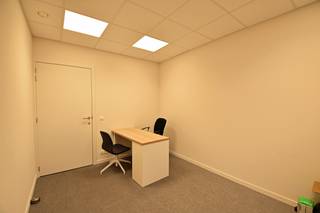 Commercial à louer à Lievegem