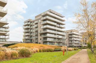 Wonen aan het water in Residentie LagooOp zoek naar een combinatie van rust, natuur en comfort, op een steenworp van de stad? Geen probleem in dit...