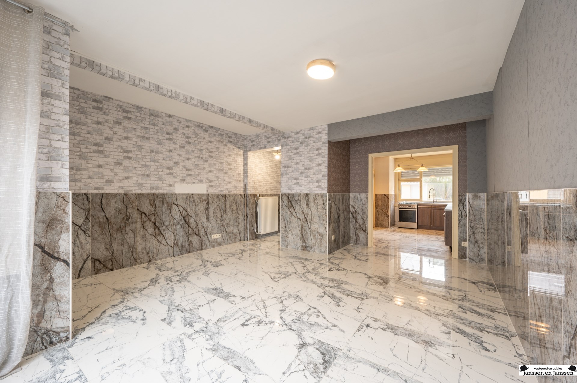 Woning met 4 ruime slaapkamers en tuin op topligging  - foto 3