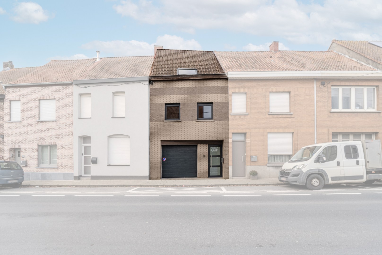 GERENOVEERDE WONING MET TUIN EN GARAGE - foto 2