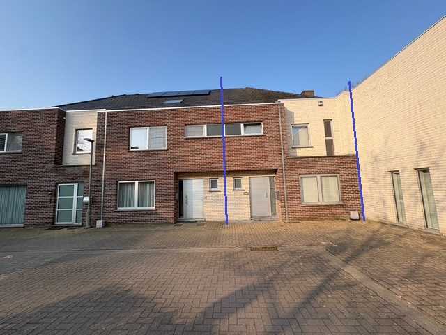 Huis te koop in Burcht met 4 slaapkamers - foto 1