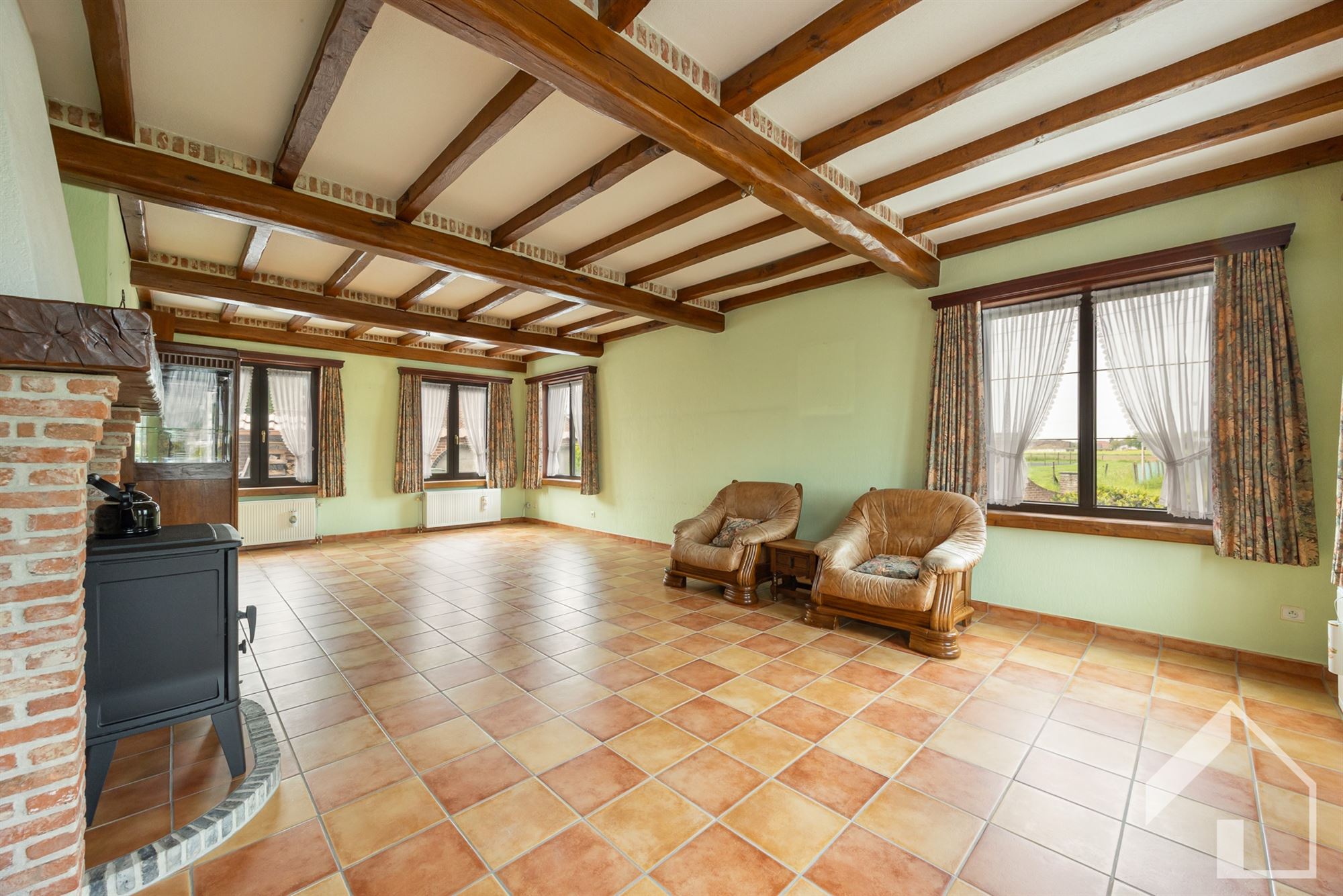 Woning met veel potentieel op een aangename locatie! - foto 4