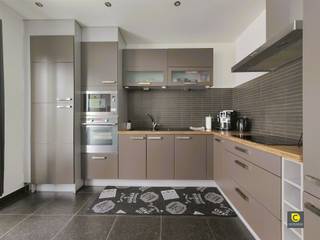 Ruim 2-slaapkamerappartement met terras en autostaanplaats te BoomOp een zeer centrale ligging in Boom vinden we dit aangename appartement terug. Het...