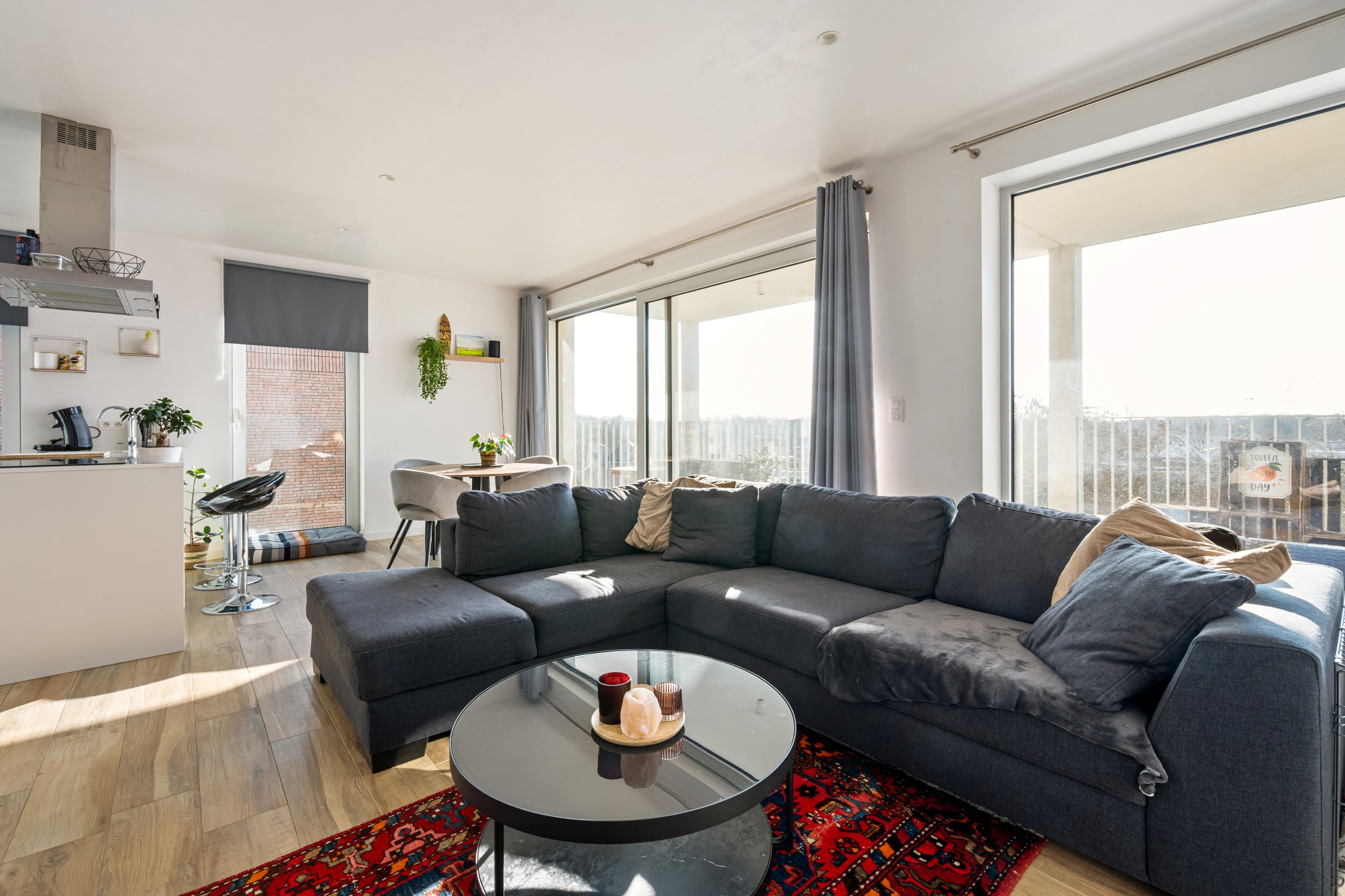 Recent 2-slaapkamerappartement met ruim terras, staanplaats en kelderberging. - foto 5