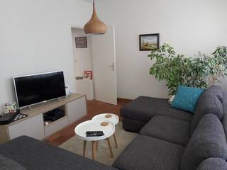 Indeling : inkomhall, living, ingerichte keuken, badkamer , toilet, berging, garage, tuin, slaapkamer op gelijkvloers en 3 slaapkamers boven.  EPC...