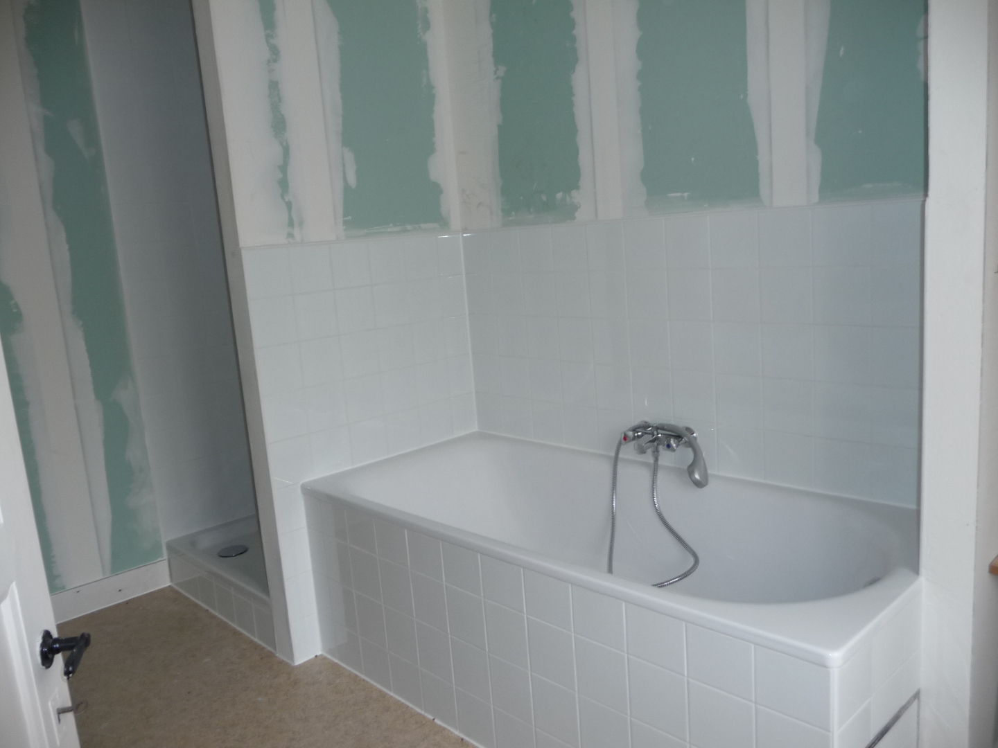 House for rent in Evergem with 4 bedrooms - photo 4