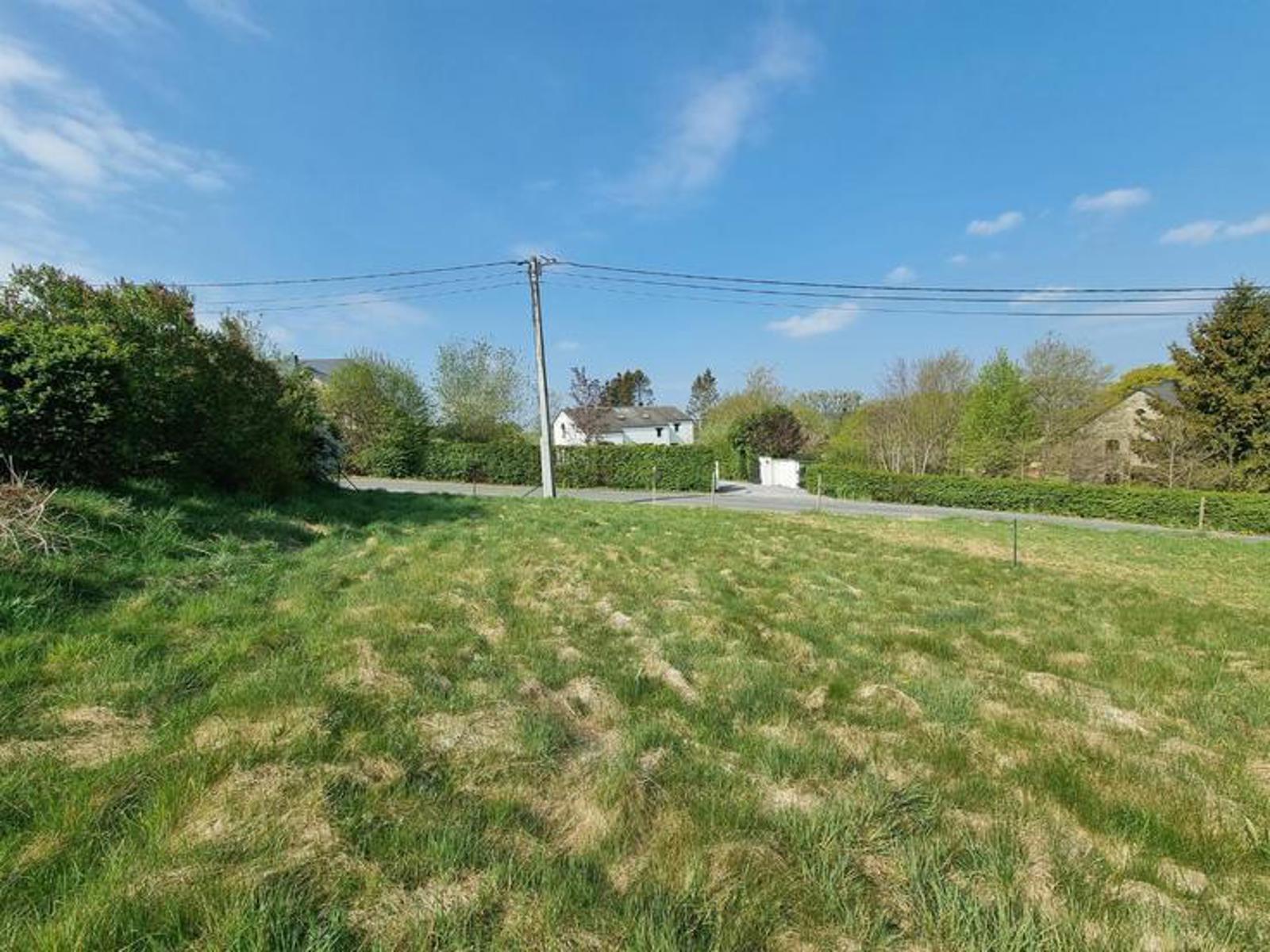 Land for sale in Érezée