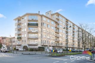 CASALINA Real Estate biedt te koop aan: Gezellig appartement van 78 m² (volgens EPC), ideaal gelegen op de 6e verdieping van een goed...