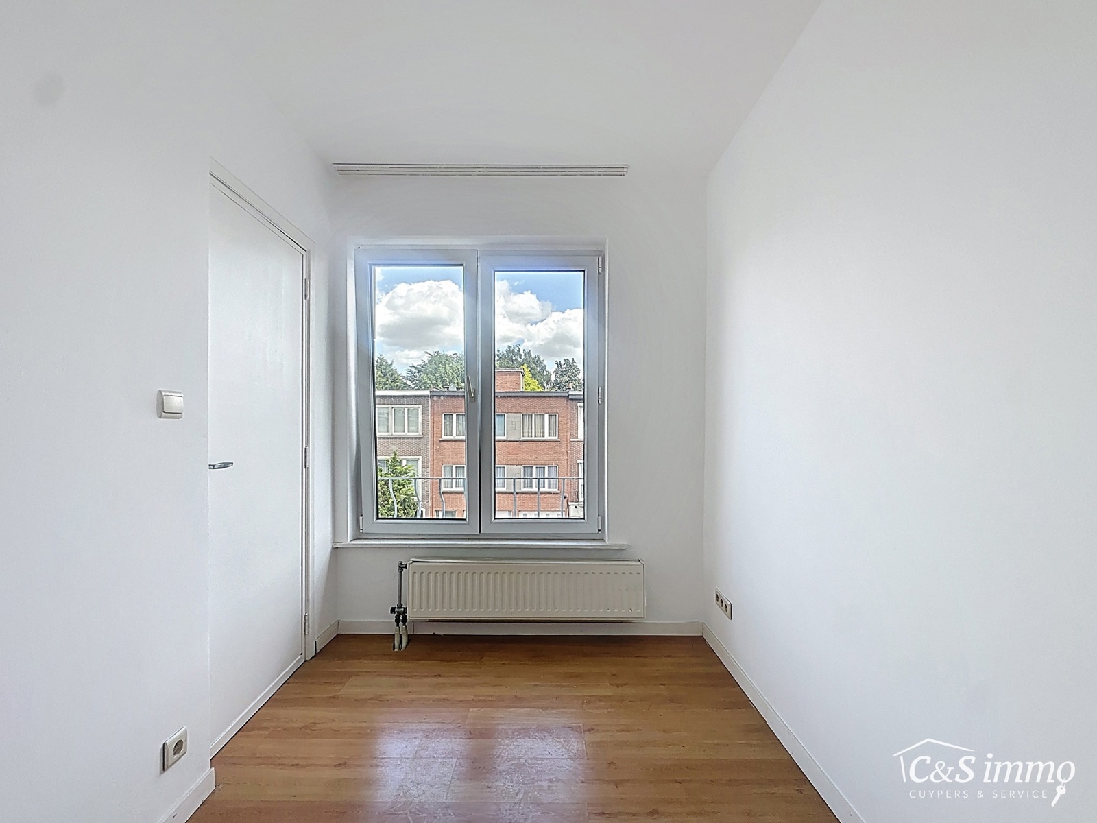 Lichtrijk Hoekappartement met 3 Slaapkamers en 2 Terrassen in Rustige Buurt - foto 4