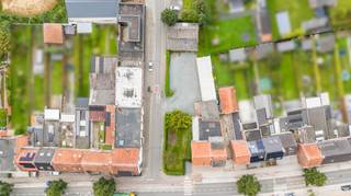 PRACHTIG BOUWGROND VOOR OBBOUWGROND VOOR HALF OPEN BEBOUWING IN KRUIBEKEPerceel is z/w georiënteerd, wat garant staat voor optimale lichtinval en...