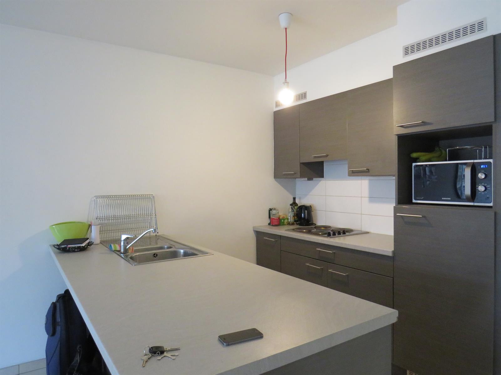 Zeer leuk en goed onderhouden appartement in het centrum van Geel  - foto 3