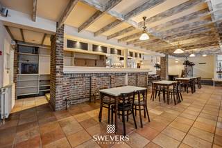 Commercial à louer à Heers