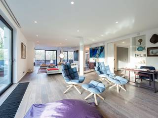 Dit lichte, smaakvol ingerichte penthouse met drie slaapkamers is ideaal gelegen op een steenworp afstand van het Terkamerenbos en biedt 225...