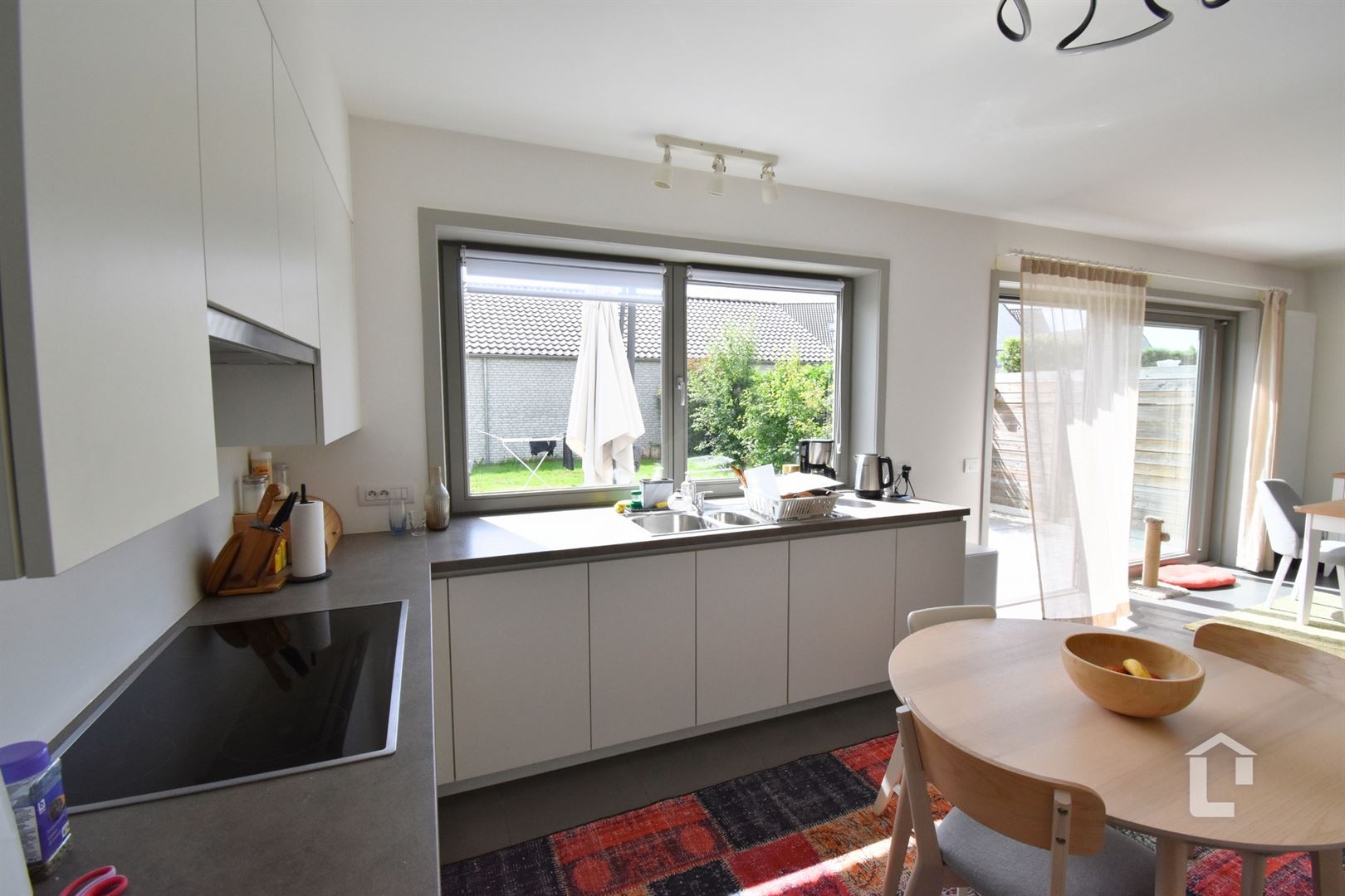 House - photo 5
