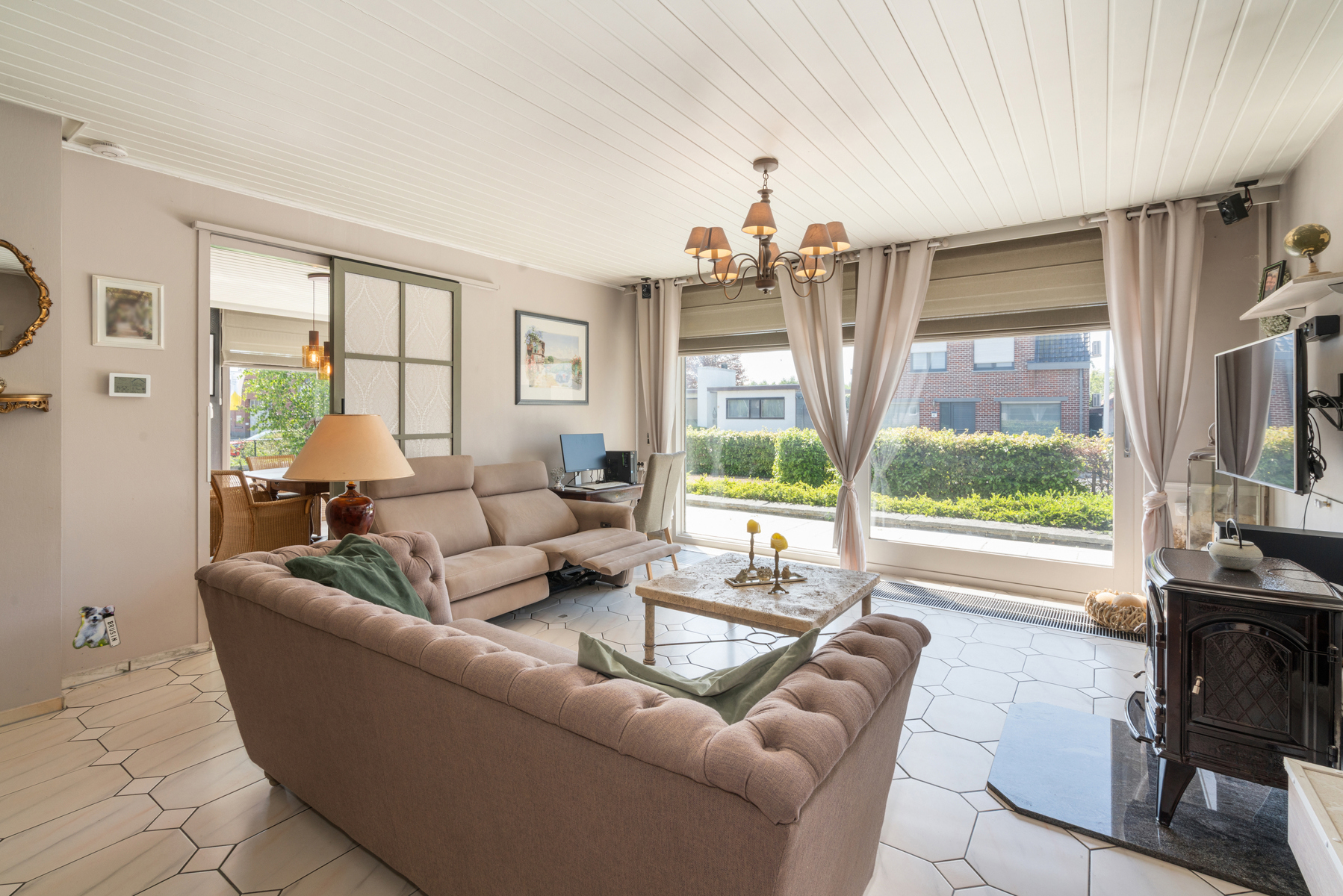 Ruime gelijkvloerse villa op toplocatie in Kortemark - foto 4