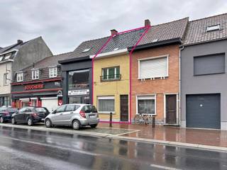 House for sale in Menen