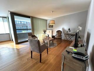 BEZOEK AANVRAGEN ENKEL MOGELIJK VIA VOLGENDE LINK: https://verlinden.mijnhuurprofiel.be/property/2b5e3afe-9ba0-483e-aec9-4f07e04bdb0eDit gelijkvloers...