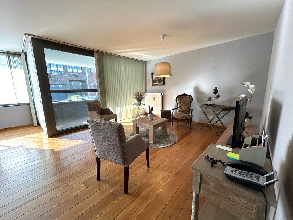 Gelijkvloers appartement met 2 slaapkamers in het centrum van Mol! - foto 2