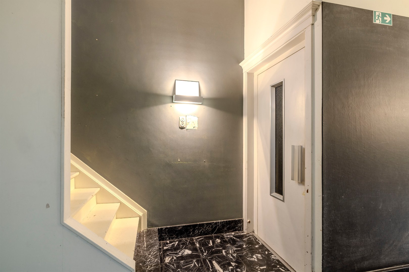 Multifunctioneel pand - GLV en 2 bovenverdiepingen - foto 3